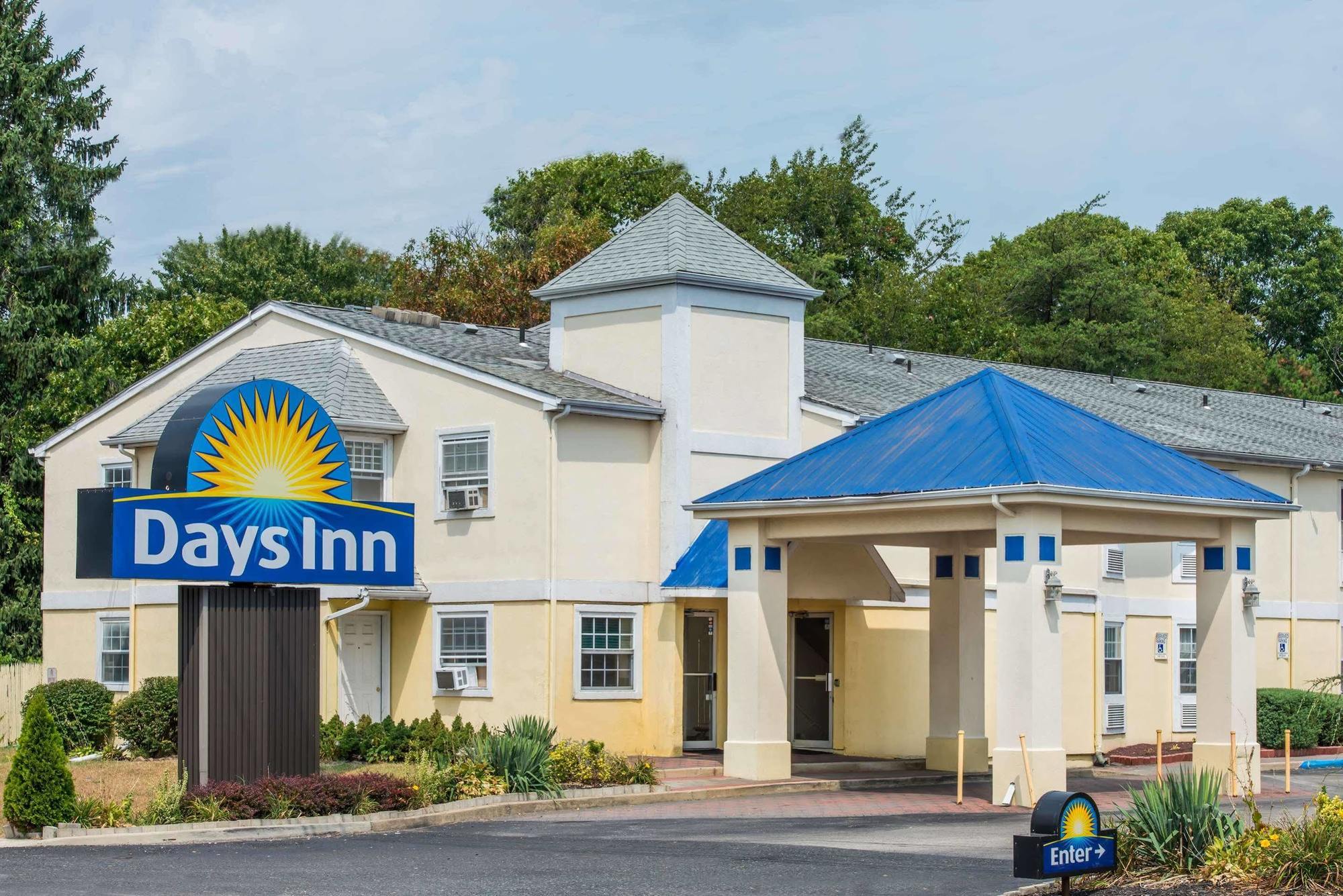 Days Inn By Wyndham Berlin Voorhees المظهر الخارجي الصورة